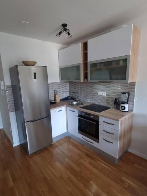 Apartment With Seaview + Private Garage Parking Spalato Esterno foto